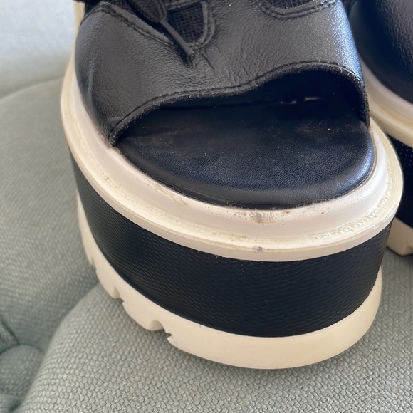 ZDW Platform Sandals - Picture 5 of 16